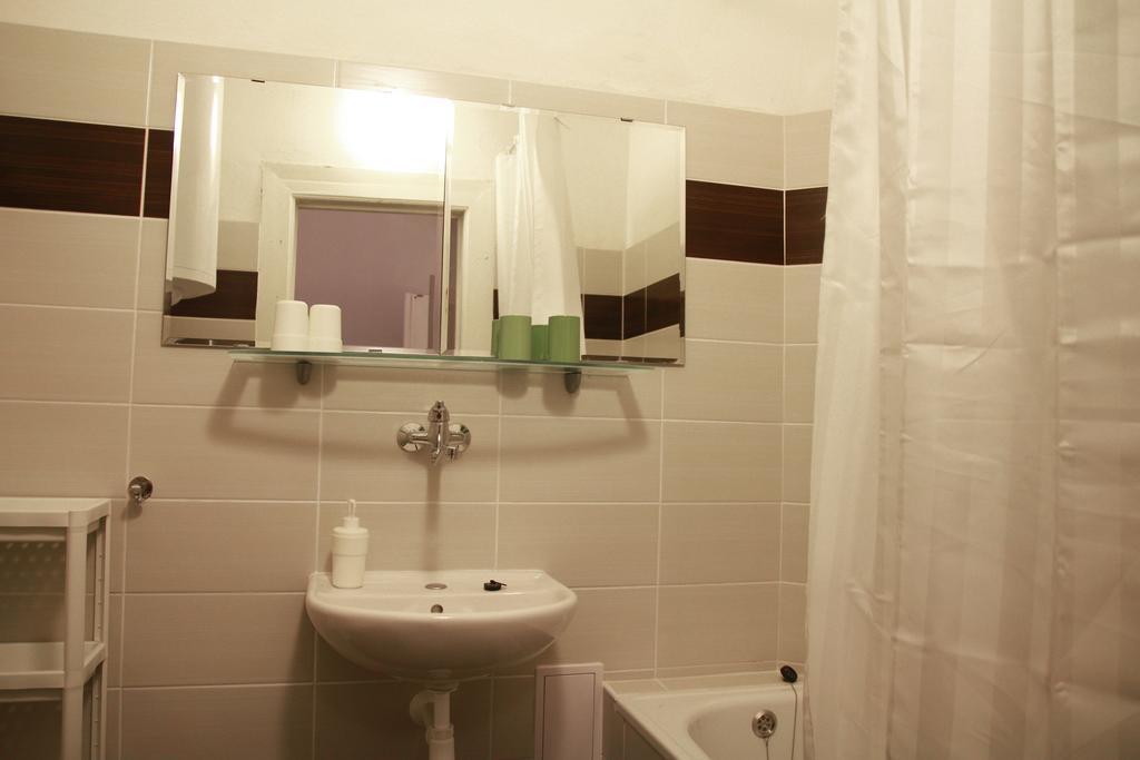 Apartment Rimska 34 Praga Zewnętrze zdjęcie